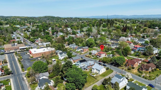 105 Austin Ave, Staunton, VA 24401 - aerial view of property and surrounding area featuring nearby suburban area and mountains