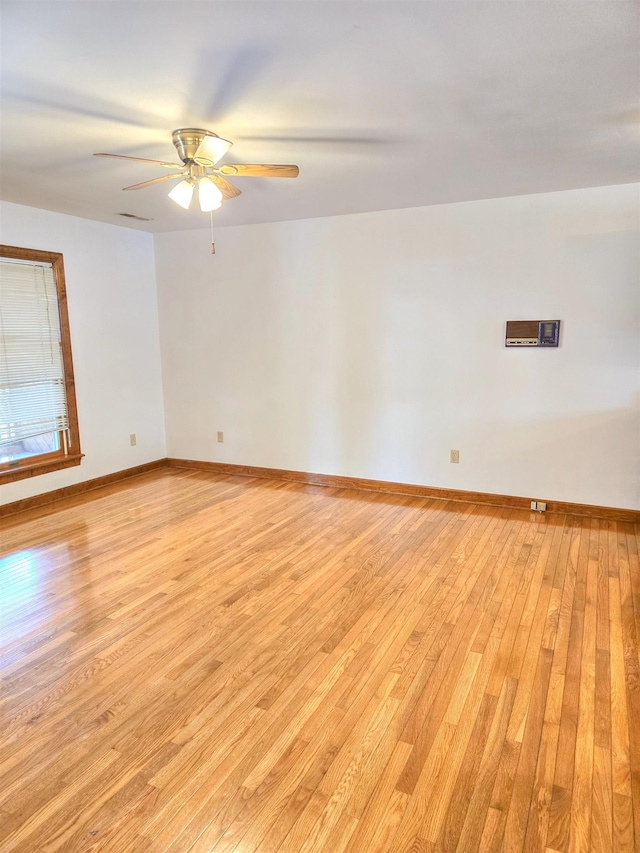 405 Linden Ave S Unit 1, Waynesboro, VA 22980 - spare room featuring light wood finished floors, a ceiling fan, and baseboards