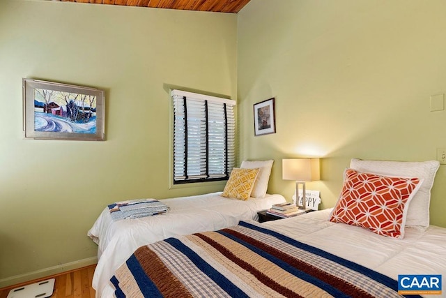 127 Blackrock Cir, Roseland, VA 22967 - bedroom with wood finished floors and a high ceiling
