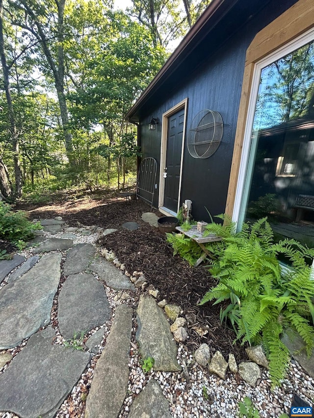 127 Blackrock Cir, Roseland, VA 22967 - view of yard