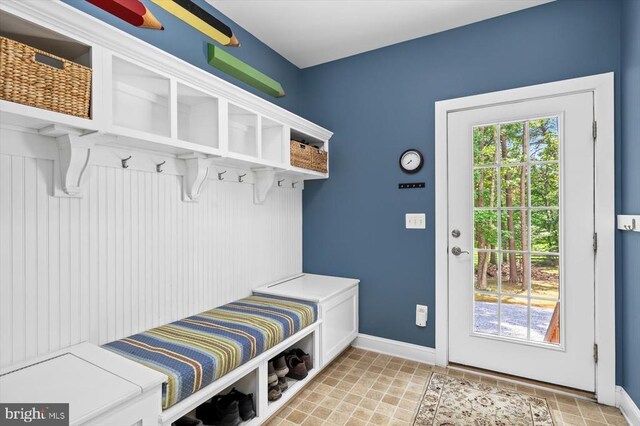 9937 Talley Rd, Spotsylvania, VA 22553 - mudroom featuring baseboards