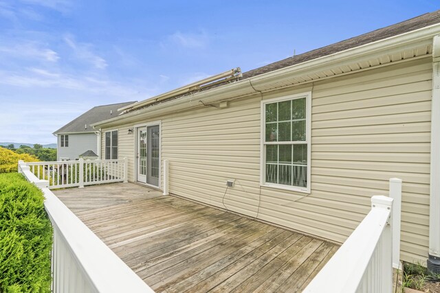 21 Upland Ct, Stuarts Draft, VA 24477 - view of deck