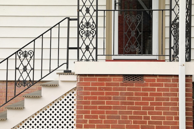 844 Lyndhurst Rd, Waynesboro, VA 22980 - view of stairway