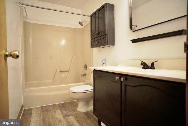 107 Birchside Cir, Locust Grove, VA 22508 - bathroom with vanity, toilet, wood finished floors, and shower / tub combination