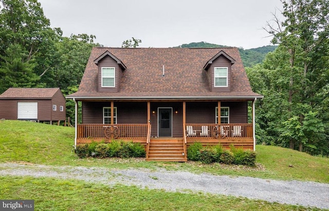 159 Park View Ln, Shenandoah, VA 22849 - view of front of home with a front yard and a porch