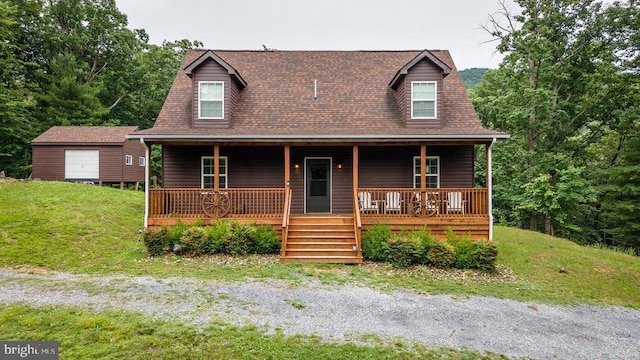 159 Park View Ln, Shenandoah, VA 22849 - view of front of home featuring a porch and a front lawn
