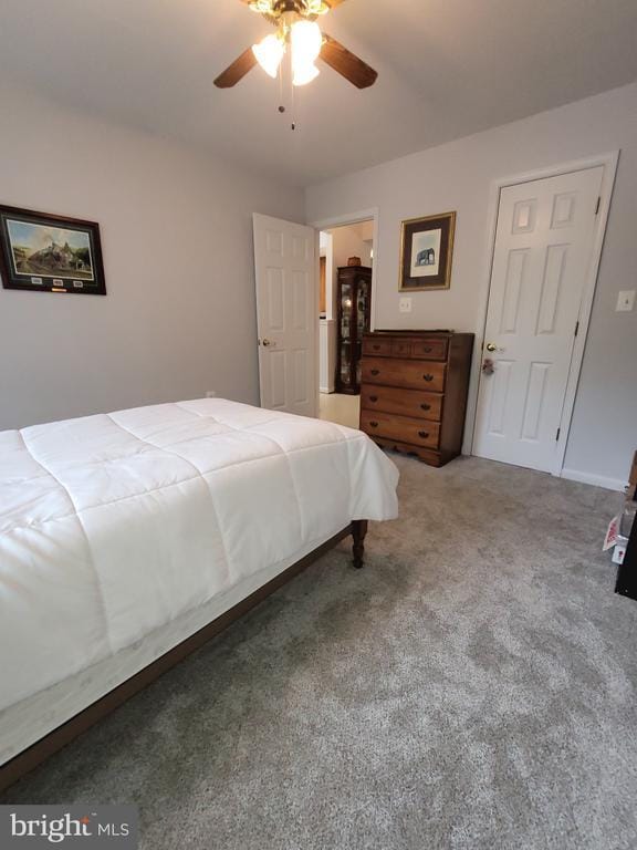 11611 Hampshire Ct, Fredericksburg, VA 22407 - bedroom featuring carpet floors and a ceiling fan