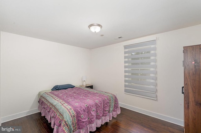 8806 Commons Cir, Spotsylvania, VA 22553 - bedroom featuring wood finished floors and baseboards
