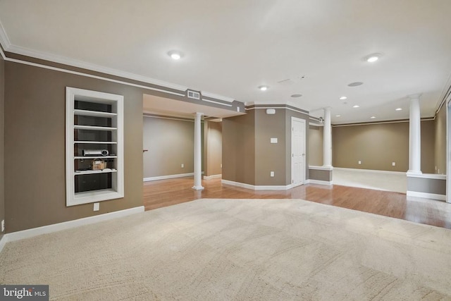 538 Colony Ct, Warrenton, VA 20186 - finished below grade area featuring crown molding, carpet flooring, built in shelves, baseboards, and recessed lighting