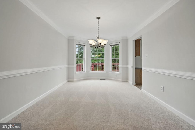 538 Colony Ct, Warrenton, VA 20186 - unfurnished room with ornamental molding, a chandelier, baseboards, and light colored carpet