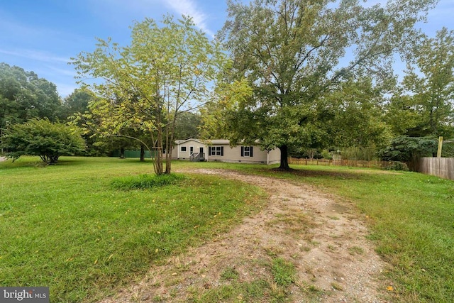 8708 Berkeley Farms Ln, Partlow, VA 22534 - view of yard featuring driveway and fence