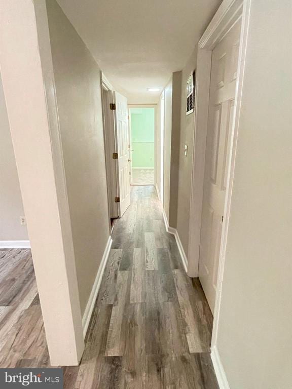 4504 Mine Rd, Fredericksburg, VA 22408 - corridor featuring wood finished floors and baseboards