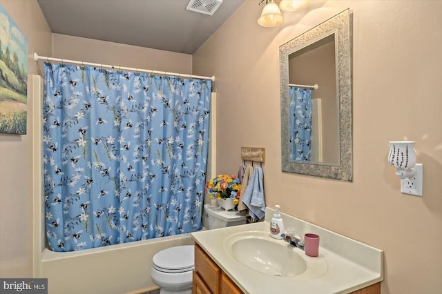 1117 Poor House Rd, Banco, VA 22711 - full bath featuring vanity and shower / bathtub combination with curtain