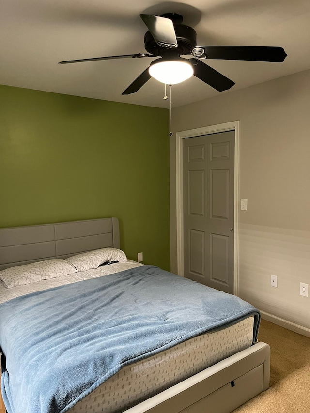 610 B St, Staunton, VA 24401 - carpeted bedroom with a ceiling fan and baseboards