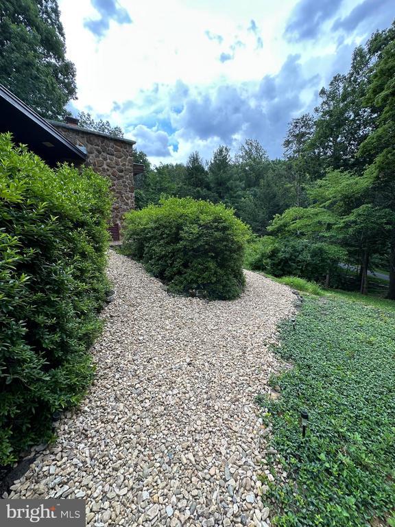 181 Hawksbill Pines Rd, Stanley, VA 22851 - photo 45
