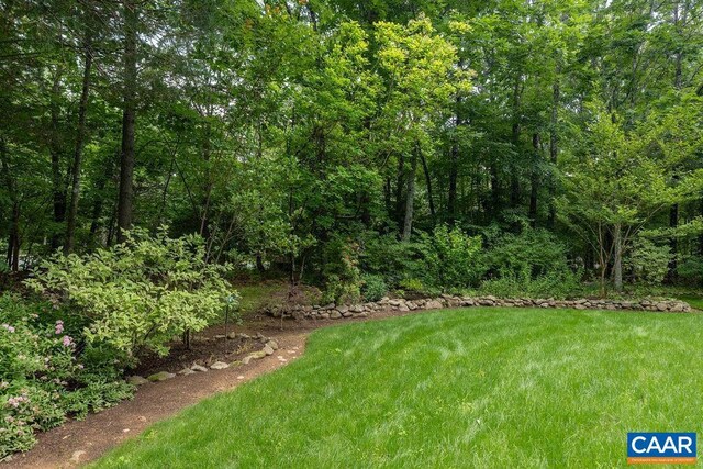26 May Apple Ln, Nellysford, VA 22958
