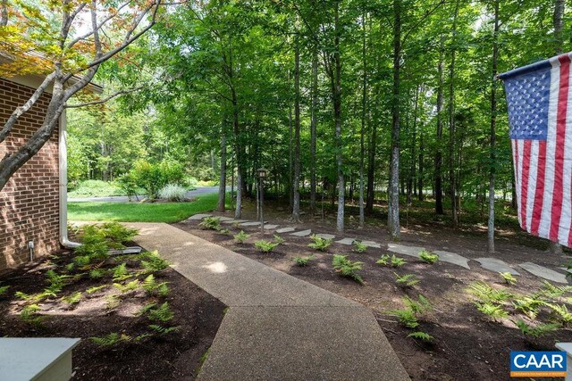 26 May Apple Ln, Nellysford, VA 22958