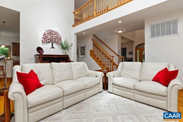 26 May Apple Ln, Nellysford, VA 22958