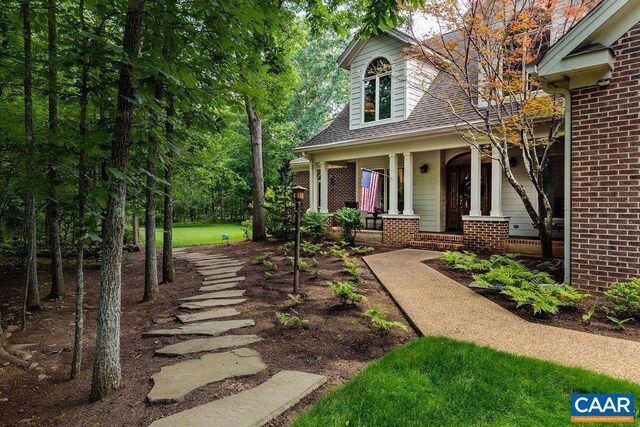 26 May Apple Ln, Nellysford, VA 22958