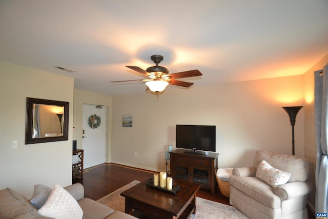1606 Monticello Ave Unit G, Charlottesville, VA 22902 - living area featuring a ceiling fan and wood finished floors