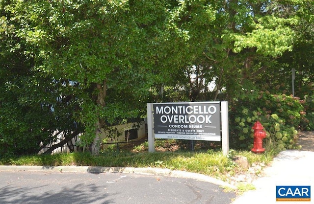1606 Monticello Ave Unit G, Charlottesville, VA 22902 - view of community sign