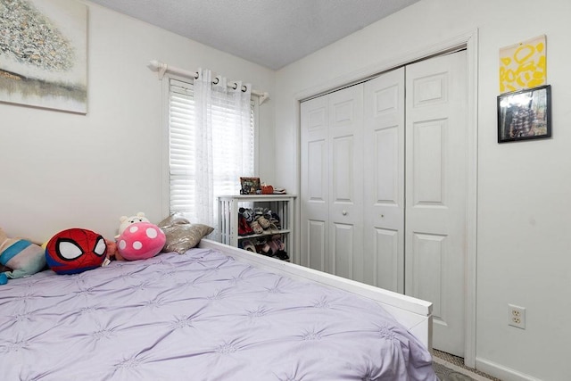 2387 King Arthurs Ct, Harrisonburg, VA 22801 - carpeted bedroom with a closet