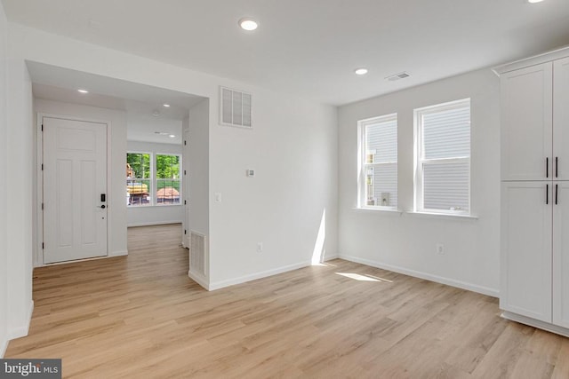 35614 Pine Needle Ln, Locust Grove, VA 22508 - spare room with light wood-style flooring, recessed lighting, and baseboards