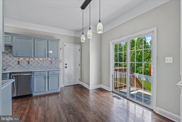 6903 Quitman Dr, Fredericksburg, VA 22407 - kitchen with stainless steel dishwasher, dark wood-style floors, decorative backsplash, decorative light fixtures, and crown molding