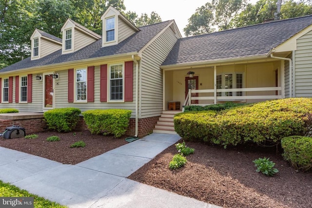 1550 Clover Dr, Fredericksburg, VA 22407 - cape cod house with a shingled roof