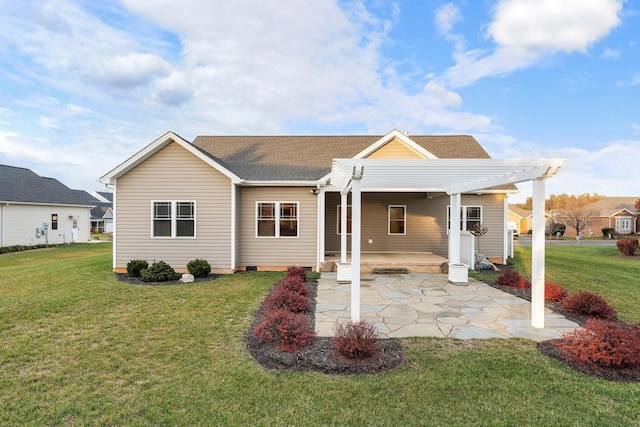 325 Petros Dr, Waynesboro, VA 22980 - view of front facade featuring a pergola, a patio area, a front lawn, and a carport