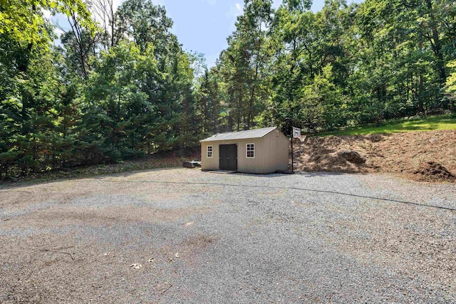 2035 Lee Jackson Hwy, Staunton, VA 24401 - view of yard with a storage unit
