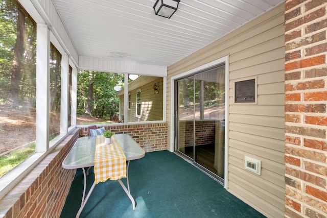 2035 Lee Jackson Hwy, Staunton, VA 24401 - view of sunroom