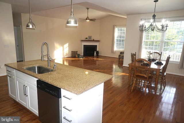 303 Stratford Cir, Locust Grove, VA 22508 - photo 22