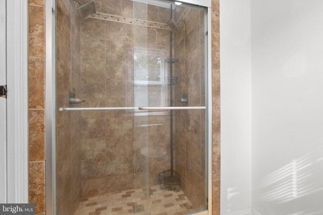 12218 Corter Ave, Fredericksburg, VA 22407 - full bathroom with a shower stall