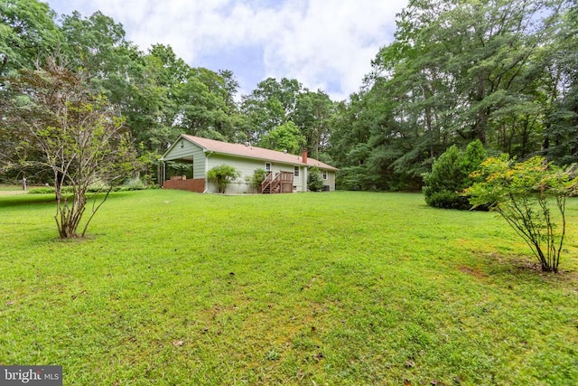 8305 Old Plank Rd, Fredericksburg, VA 22407 - view of green lawn