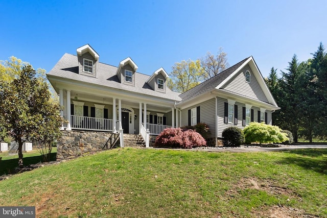 11259 Pimlico Cir, Culpeper, VA 22701 - new england style home with a porch and a front yard