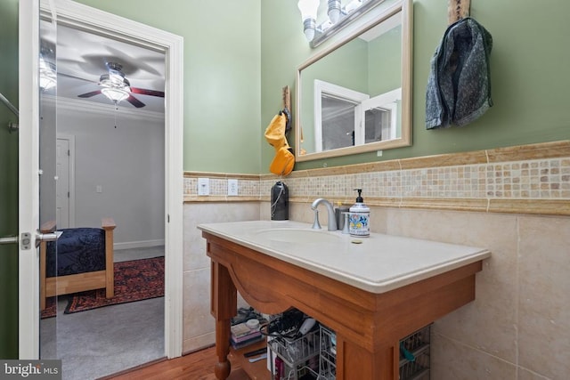 11259 Pimlico Cir, Culpeper, VA 22701 - dining space with a ceiling fan, high vaulted ceiling, wood finished floors, recessed lighting, and crown molding