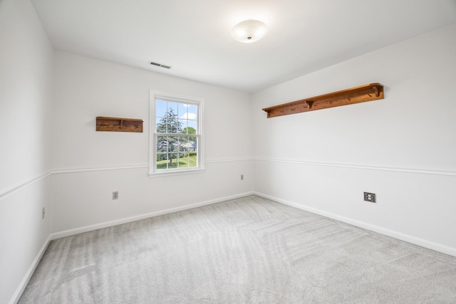 336 Hollingsworth Rd, Woodstock, VA 22664 - carpeted empty room with baseboards