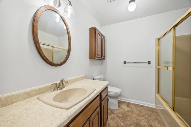 336 Hollingsworth Rd, Woodstock, VA 22664 - full bathroom with vanity and bath / shower combo with glass door