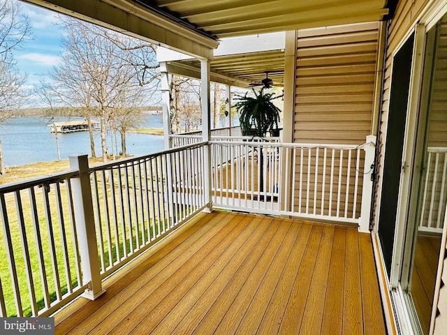288 Lake Front Dr, Mineral, VA 23117 - wooden deck with a water view and a ceiling fan