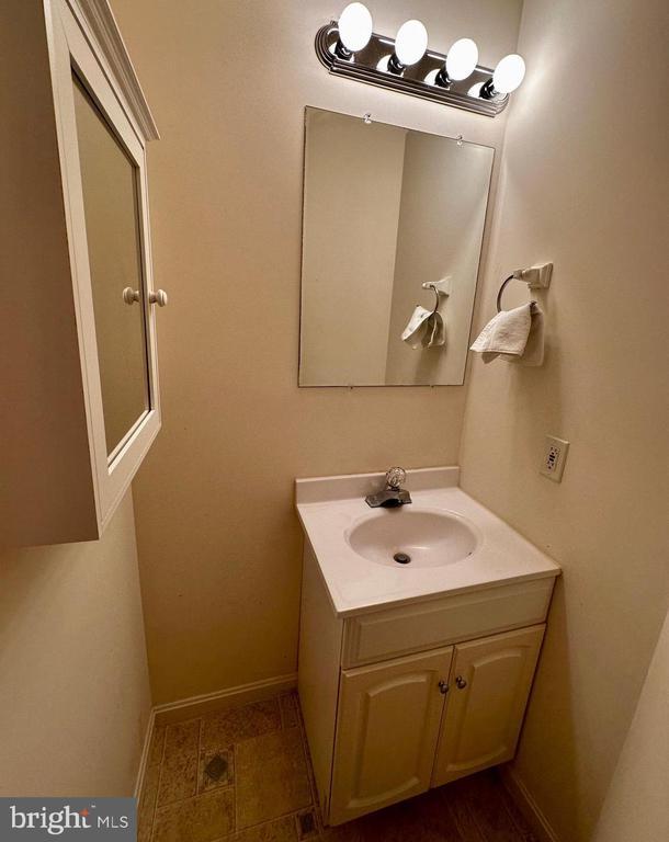 288 Lake Front Dr, Mineral, VA 23117 - photo 37