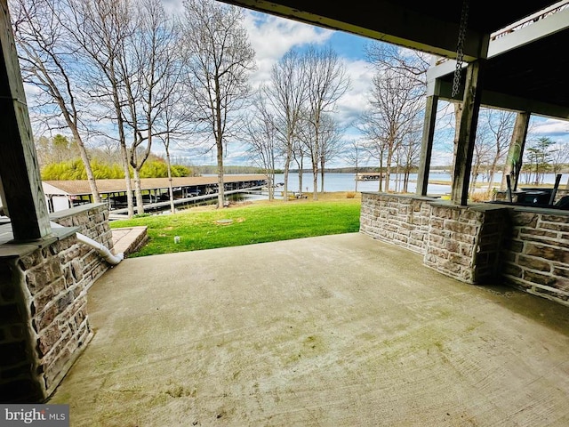 288 Lake Front Dr, Mineral, VA 23117 - view of patio / terrace featuring a water view