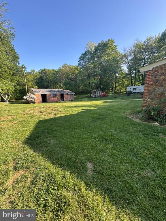 11418 Cox Ml, Gordonsville, VA 22942 - view of grassy yard