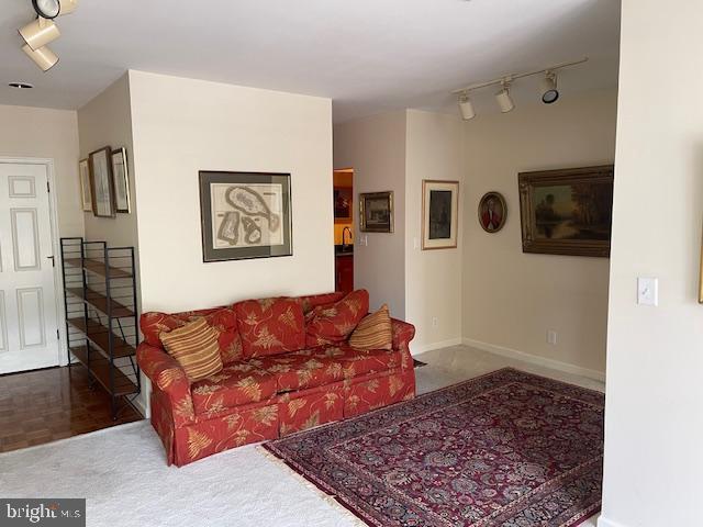 408 Market St E Unit 305, Charlottesville, VA 22902 - photo 5