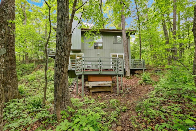 134 Gumtree Dr, Wintergreen Resort, VA 22967 - back of property with a wooden deck