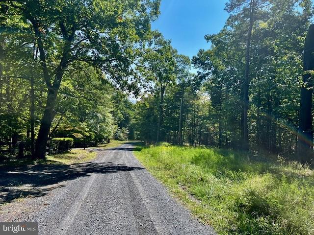 Cardinal Dr, Luray, VA 22835