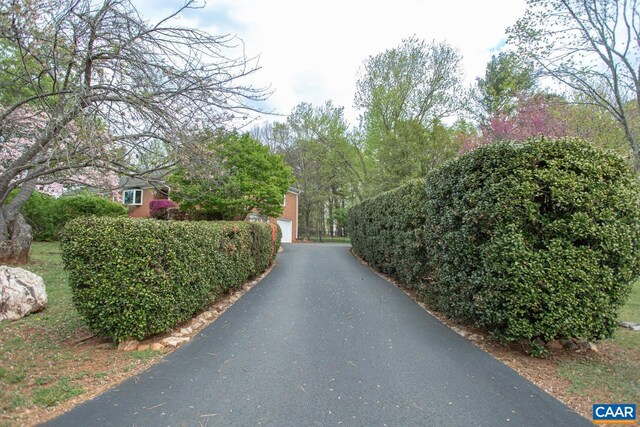 2750 Meriwether Dr, Charlottesville, VA 22901 - view of asphalt driveway