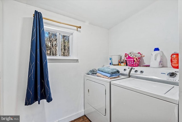 197 Holly Grove Ct, Bumpass, VA 23024 - clothes washing area with washer and dryer and baseboards
