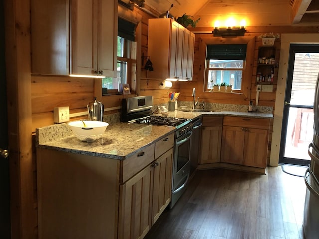 2010 High Valley Dr, Franklin, WV 26807 - photo 33