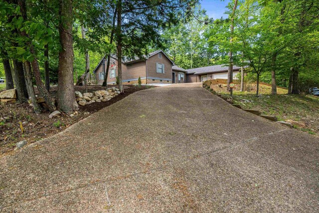 115 Pheasant Rd, Mcgaheysville, VA 22840 - view of front of house featuring driveway